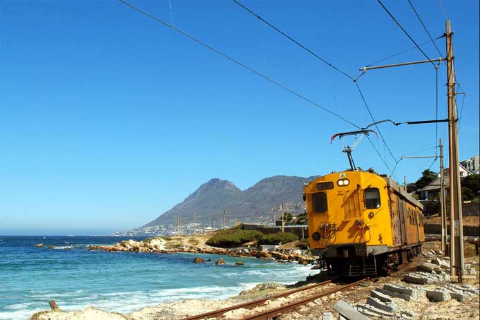 Metrorail service from Cape Town to Simon's Town